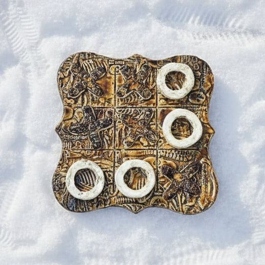 Fossilbound Memories Pocket Tic Tac Toe – Artisan Travel Companion, 11×11 cm by Red Raven Pottery