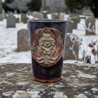 Gargoyle Sentinel Ceramic Tumbler – Stoneborn Watcher Vessel, Ø8.5×12 cm by Red Raven Pottery