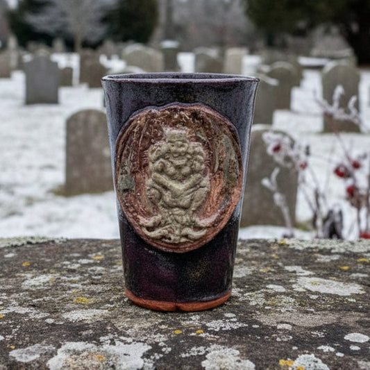 Gargoyle Sentinel Ceramic Tumbler – Stoneborn Watcher Vessel, Ø8.5×12 cm by Red Raven Pottery