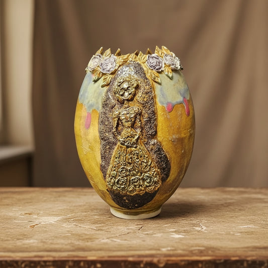 Golden Madonna Ceramic Vase – Sacred Gilded Icon, Ø12×16 cm