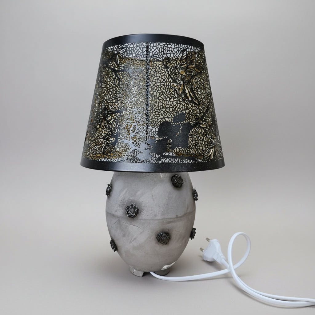 Gothic Bloom Ceramic Lamp – Nocturne Flight Illumination, Ø 13 × 23 cm by Red Raven Pottery