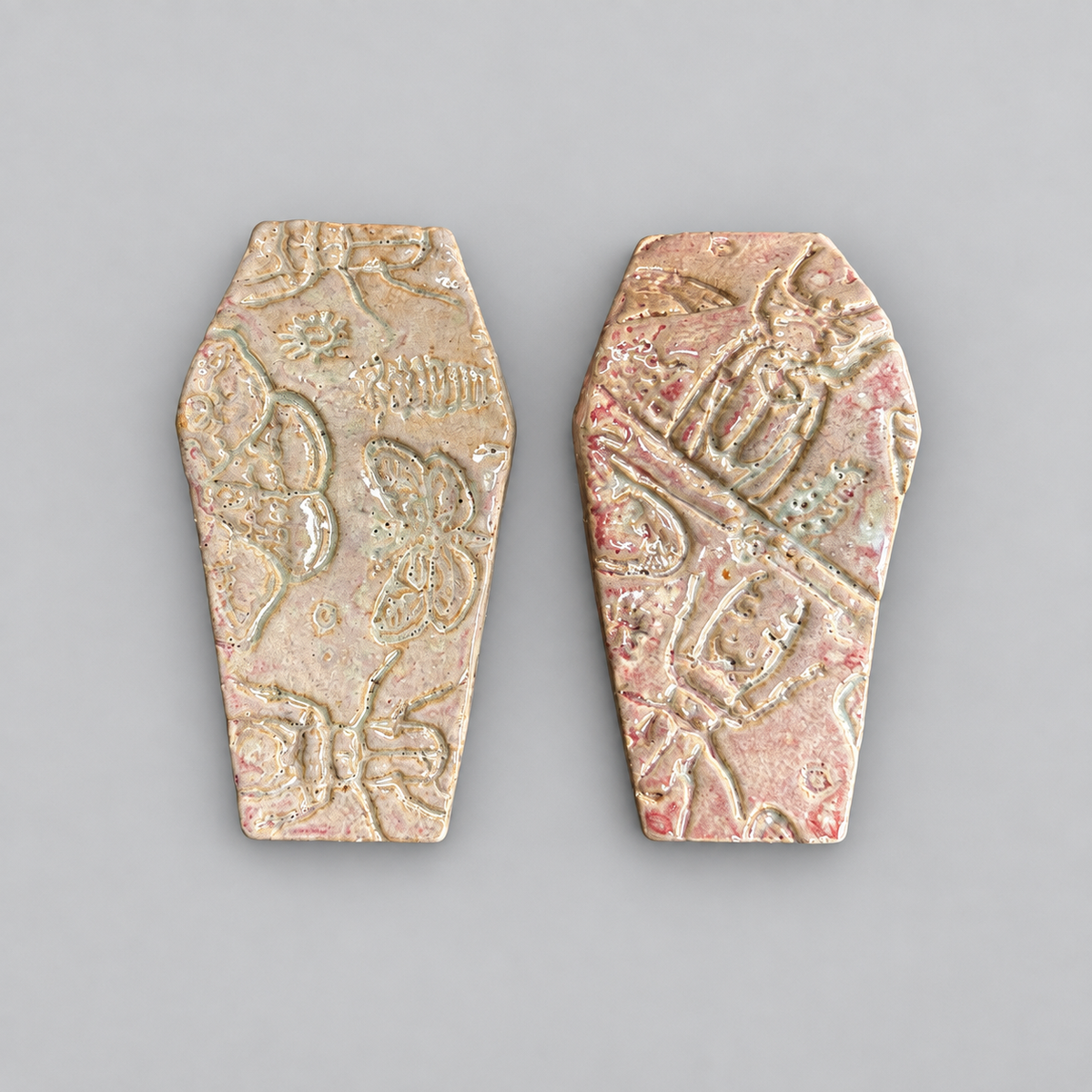 Heather Entomology Handmade Ceramic Cutlery Rests – Coffin-Shaped Tableware, 9 × 4 × 1 cm by Red Raven Pottery