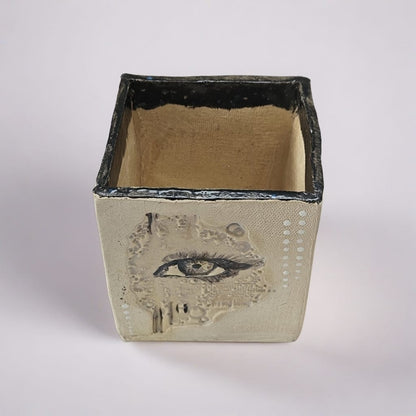 I See You Ceramic Vase – Watchful Presence In Clay, Ø8×10 cm by Red Raven Pottery
