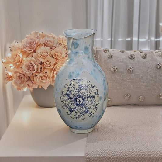 BLUE & WHITE flower vase