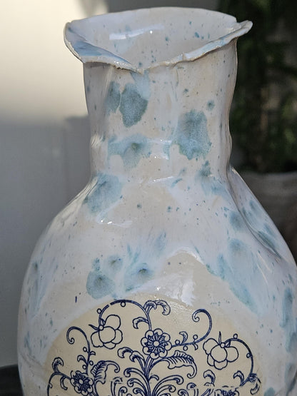 BLUE & WHITE flower vase