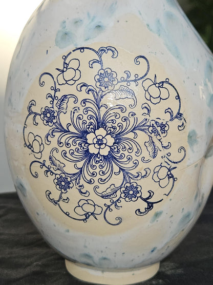 BLUE & WHITE flower vase