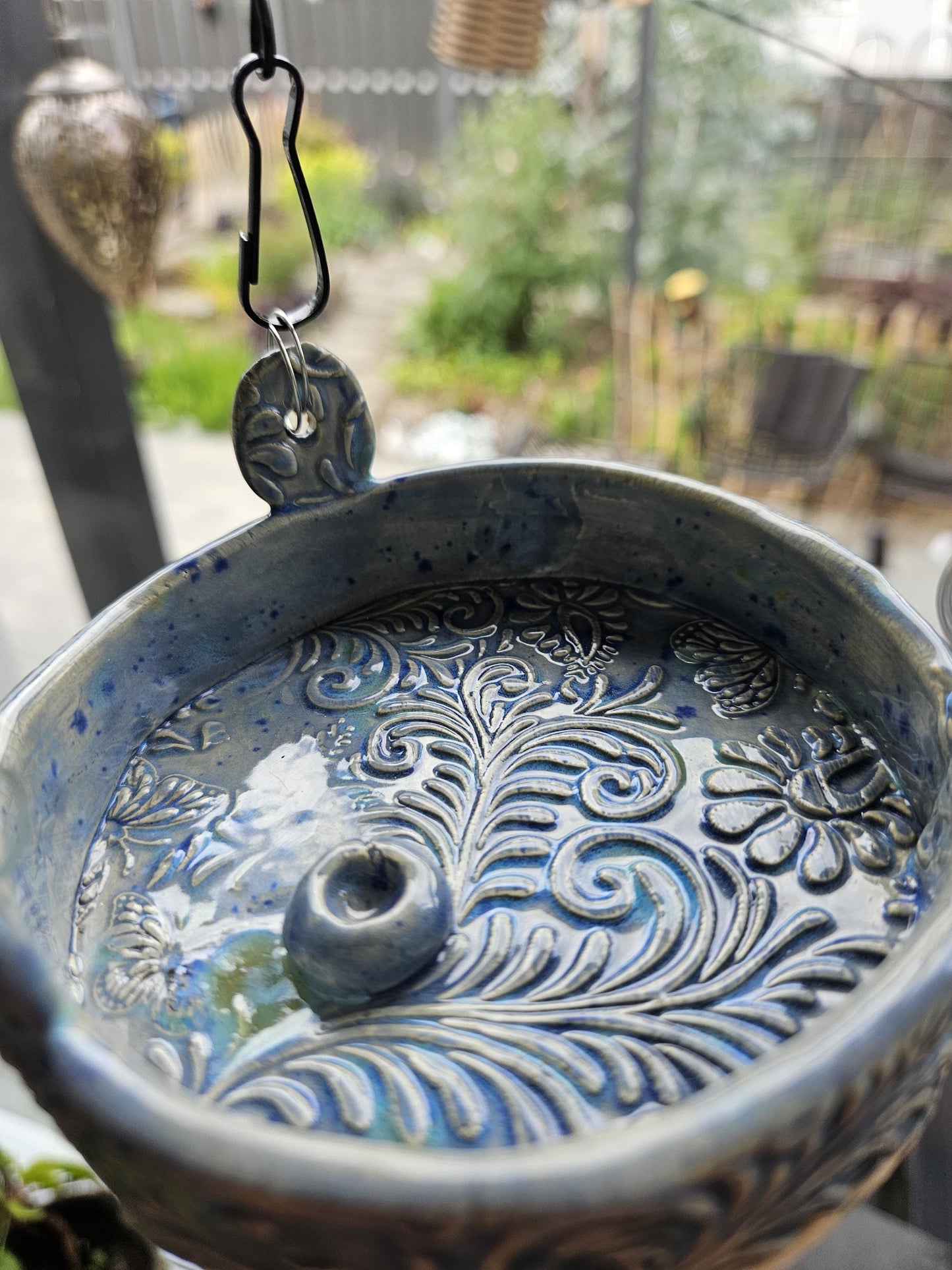 Handgemaakt keramisch vogelbad 'Bluebell' - Fairy Relics Collection