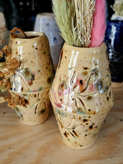 Handmade Ceramic Vase with Carved Spiders – Rustic Speckled Glaze – Nature-Inspired Dark Decor