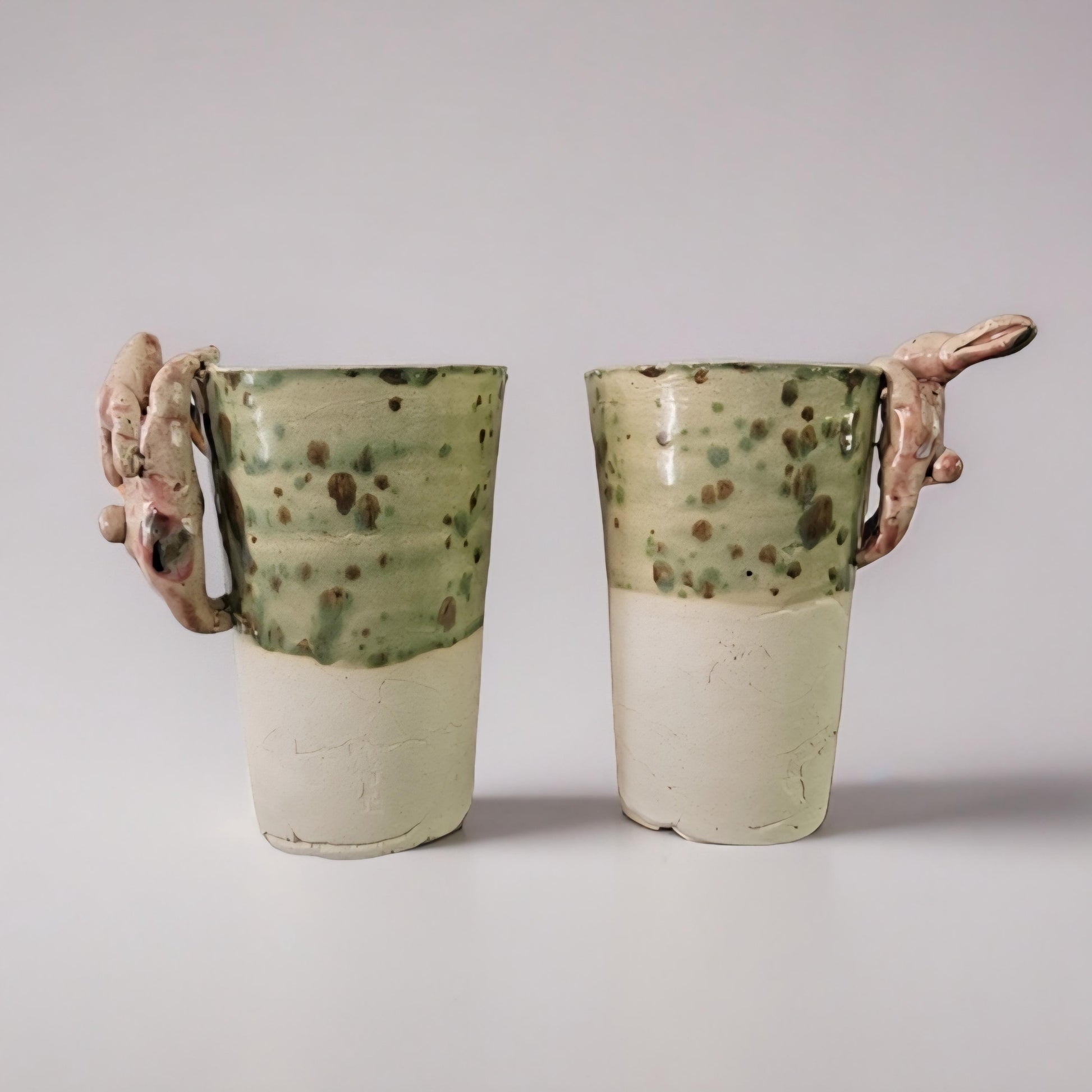 Hanging Hare Tumbler – Symbolic Renewal Ceramic Vessel, Ø8×12 cm