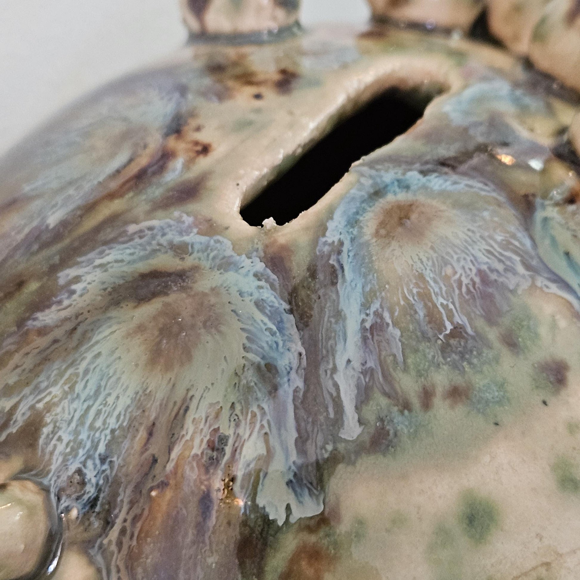 Quirky Ceramic Piggy Bank – Artisan Coin Keeper, Ø12×11 cm