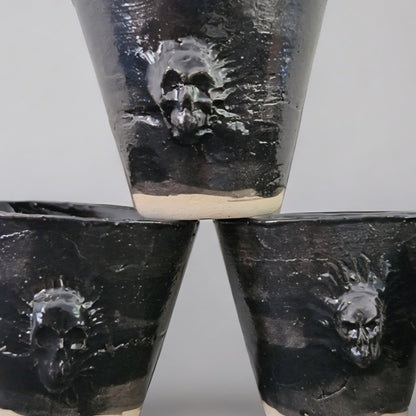 Volcanic Skull Mini Jars – Set of 2 Dark Ritual Vessels for Shots & Succulents, Ø4.5×5.5 cm