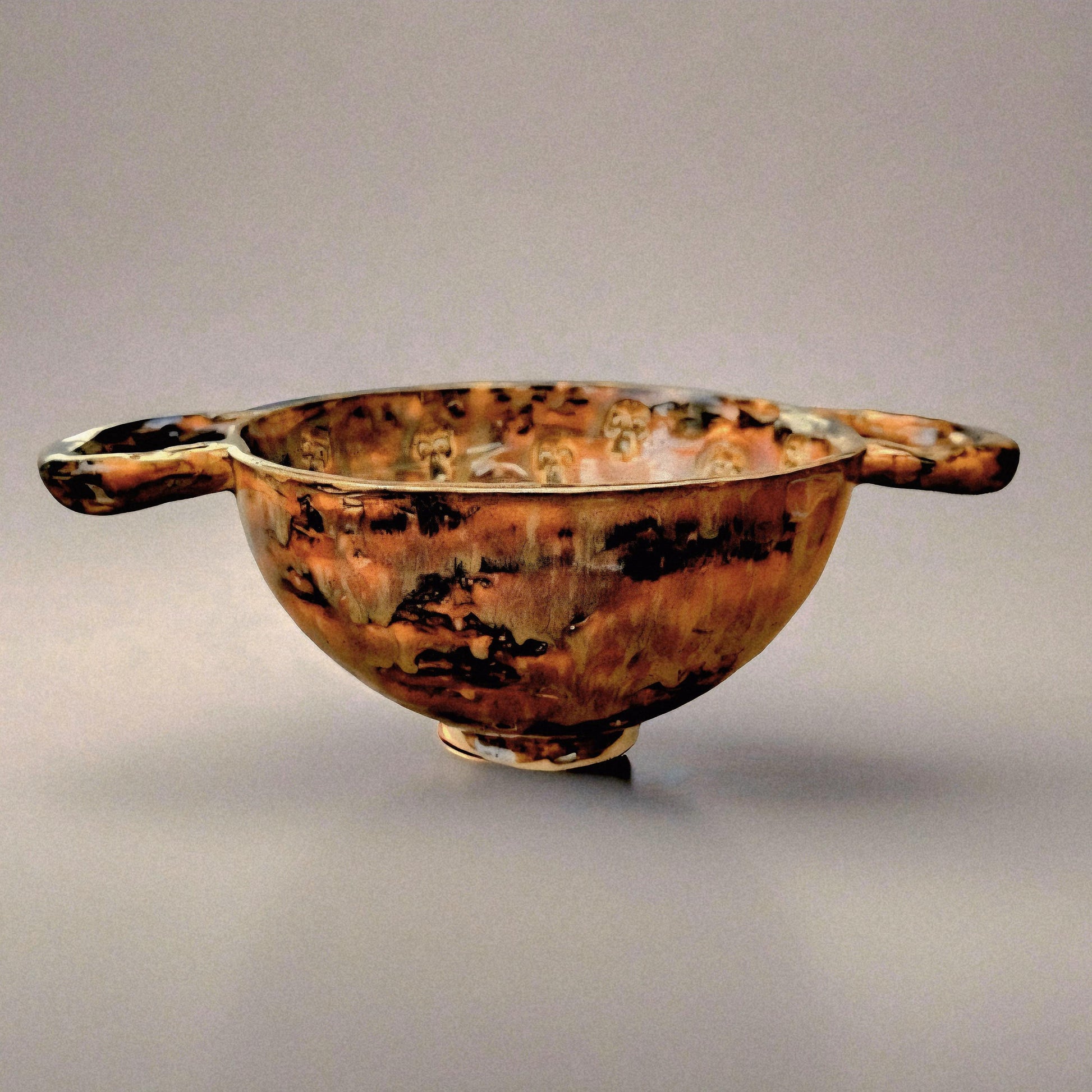 Skull Motif Ceramic Colander – Macabre Earthfire Kitchen Strainer, Ø13.5×7.5 cm by Red Raven Pottery