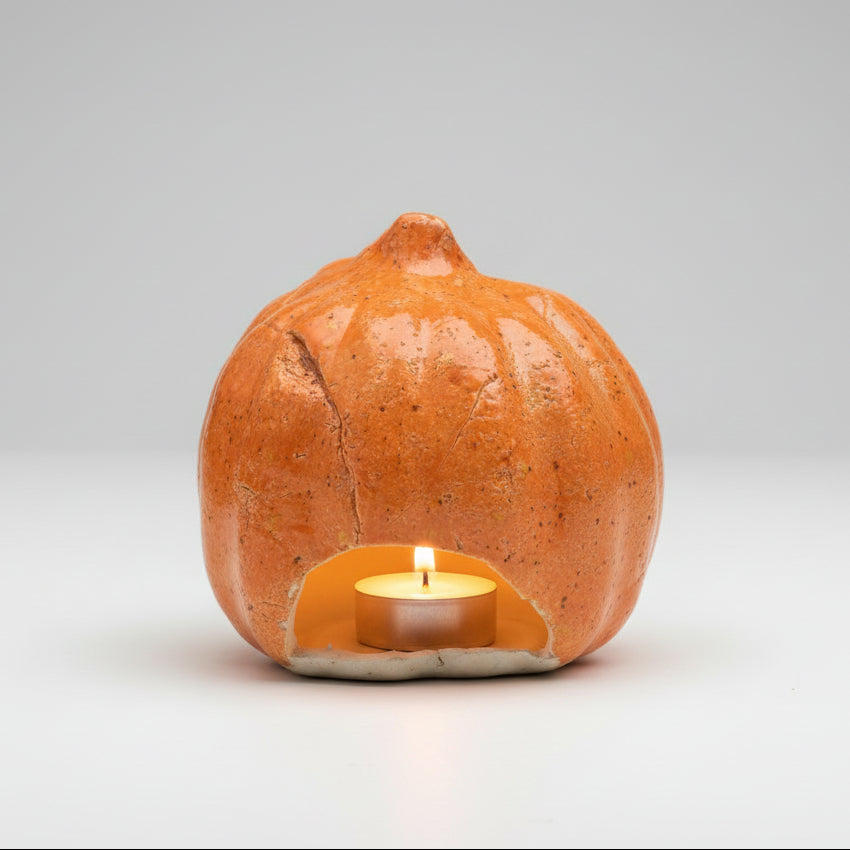 Jack O’Lantern Handmade Ceramic Tealight Holder – Halloween Pumpkin Light, 12 × 13 × 14 cm by Red Raven Pottery