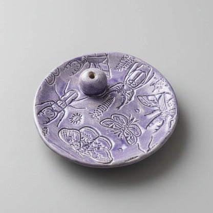 Lavender Entomology Ceramic Incense Holder – Botanical Imprint Ritual Dish, Ø9.5×1 cm by Red Raven Pottery