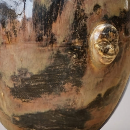 Life on Mars Ceramic Vase – Newborn Faces in Quiet Orbit, Ø9×13 cm by Red Raven Pottery