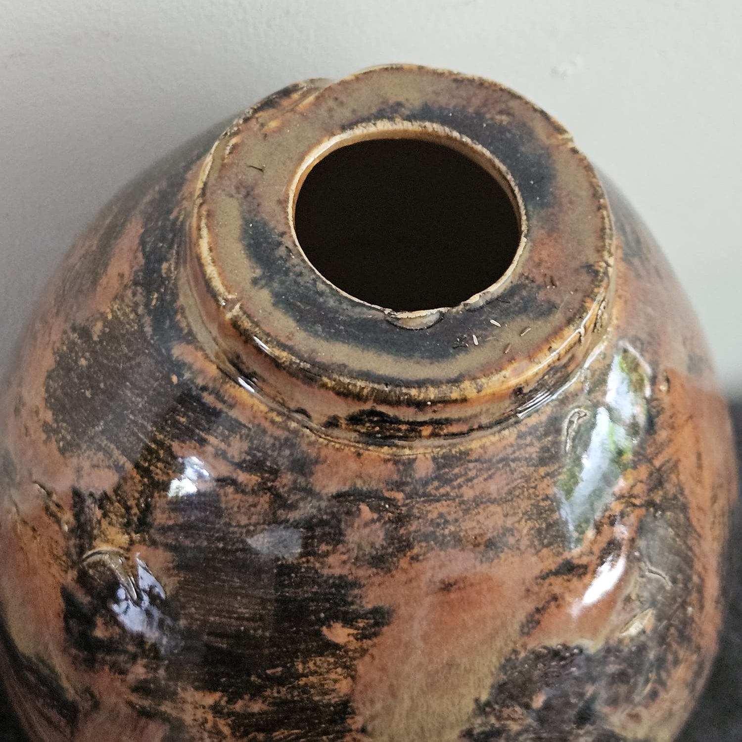 Life on Mars Ceramic Vase – Sweet Otherworldly Memories Ø 12 × 17 cm by Red Raven Pottery