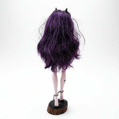 Lillith Spawn Painted Horror Doll – Customized Gothic Figurine, 27 cm by Hook & Hex