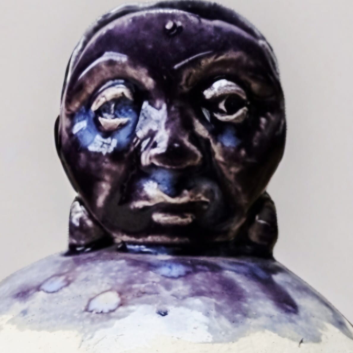 Moonface Gaze Ceramic Vase – Lunar Whispers for Dried Stems, Ø9 × 13 cm by Red Raven Pottery