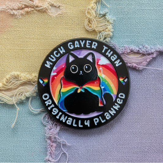 Much Gayer Than Originally Planned Lapel Pin – Pride Cat Metal Badge, 3 × 3 cm