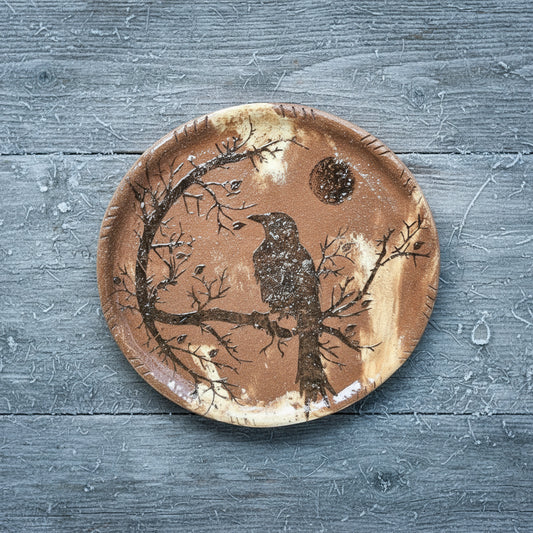 Mystic Raven & Moon Ceramic Plate – Pagan Altar Dish, Ø24 cm by Red Raven Pottery