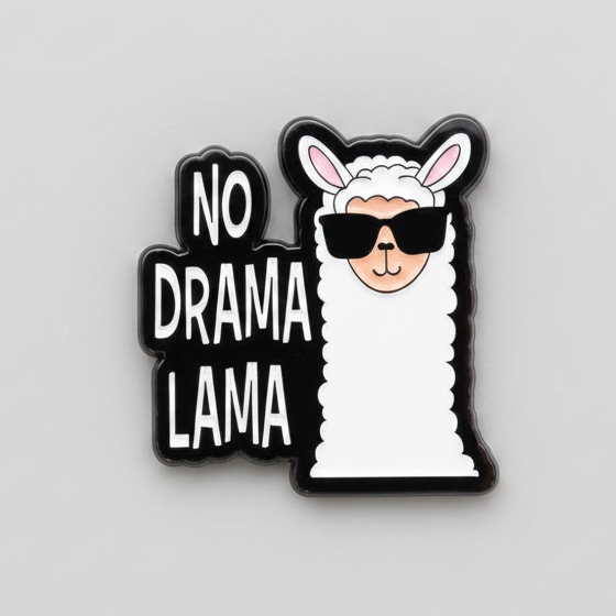 No Drama Llama Lapel Pin – Cool Llama Metal Badge, 3 × 3 cm