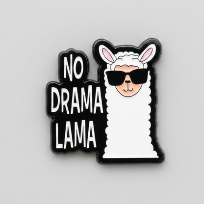 No Drama Llama Lapel Pin – Cool Llama Metal Badge, 3 × 3 cm