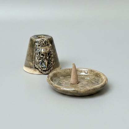 Nocturne Sightings Ceramic Incense Holder – Cone Ritual Vessel, Ø8×5.5 cm by Red Raven Pottery