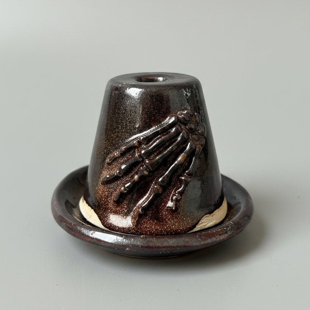 Nocturne Sightings Ceramic Incense Holder – Cone Ritual Vessel, Ø8×5.5 cm by Red Raven Pottery