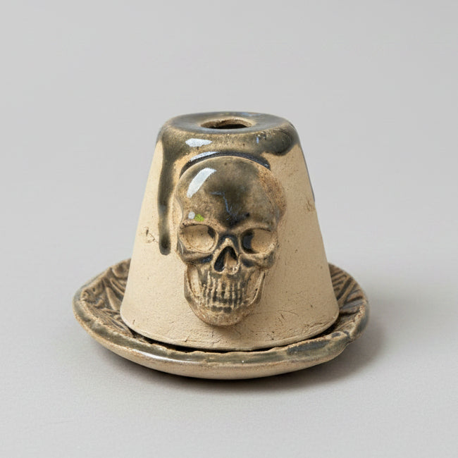 Nocturne Sightings Ceramic Incense Holder – Cone Ritual Vessel, Ø8×5.5 cm by Red Raven Pottery