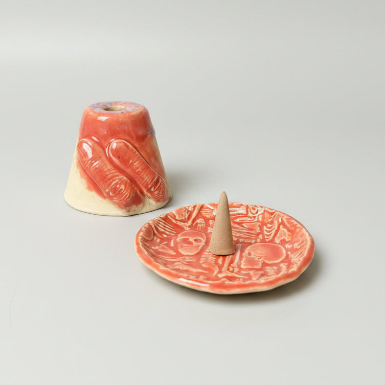 Nocturne Sightings Ceramic Incense Holder – Cone Ritual Vessel, Ø8×5.5 cm by Red Raven Pottery