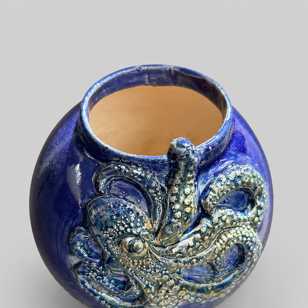 Octopus Drift Ceramic Vase – Ocean Depth Vessel, Ø11×17 cm by Red Raven Pottery