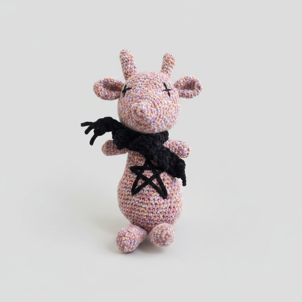 Pentadeer Crochet Plush – Forest Guardian Companion, 26 × 12 × 10 cm by Hook & Hex
