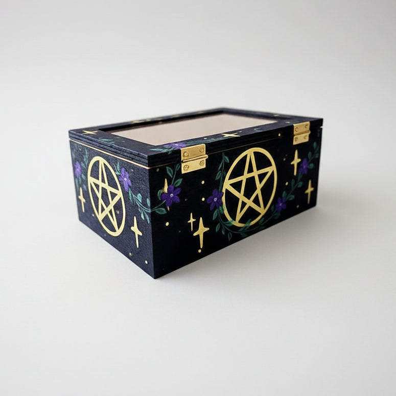 Pentagram Painted Ritual Box – White Witchcraft Altar Kit, 15 × 10.5 × 6.5 cm by Hook & Hex