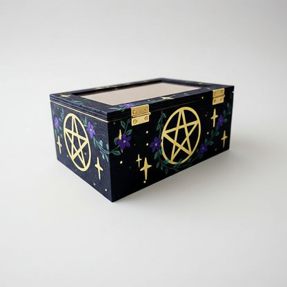 Pentagram Painted Ritual Box – White Witchcraft Altar Kit, 15 × 10.5 × 6.5 cm by Hook & Hex