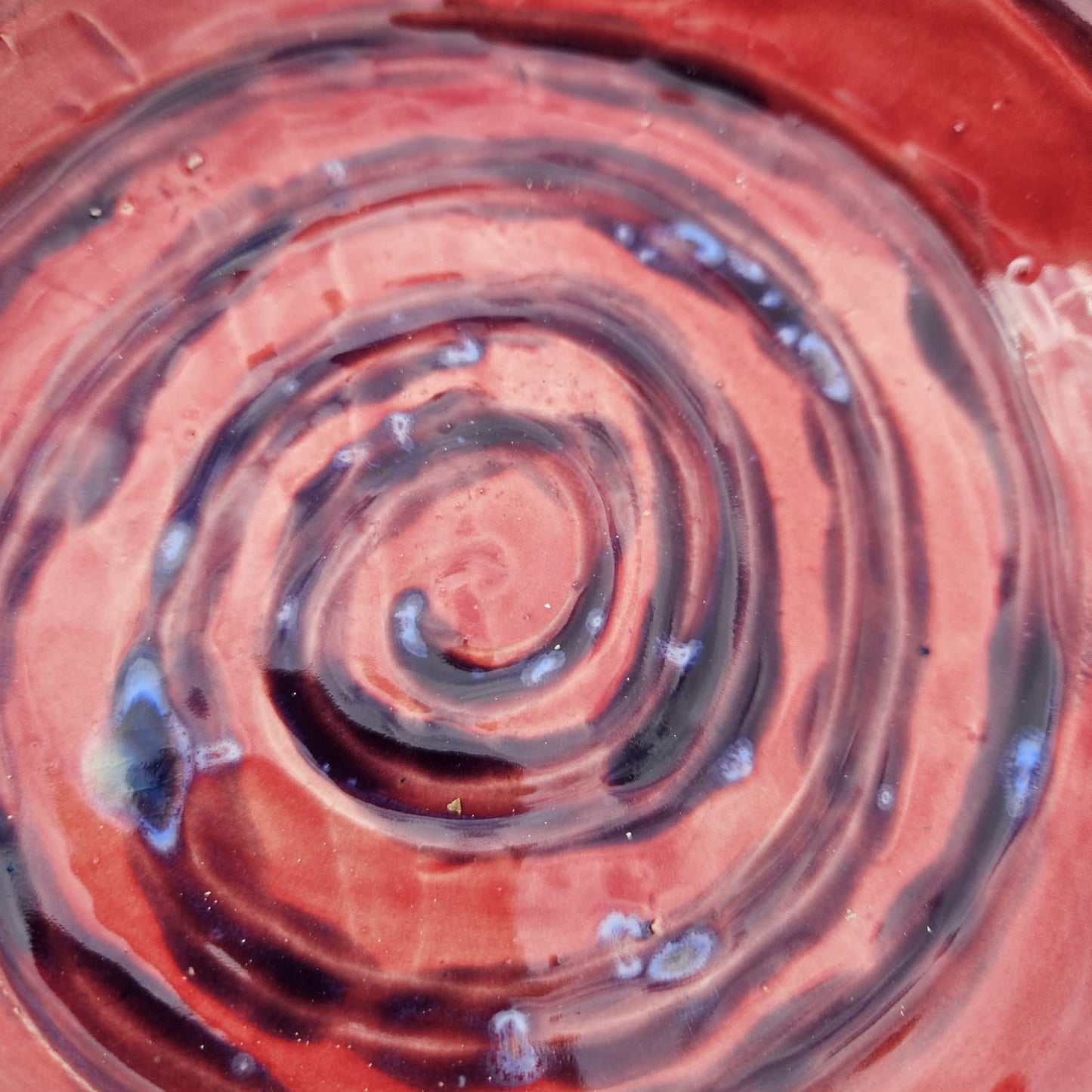 Pink Vortex Ceramic Dinner Plate – Gentle Motion On The Table, Ø19.5×3 cm by Red Raven Pottery