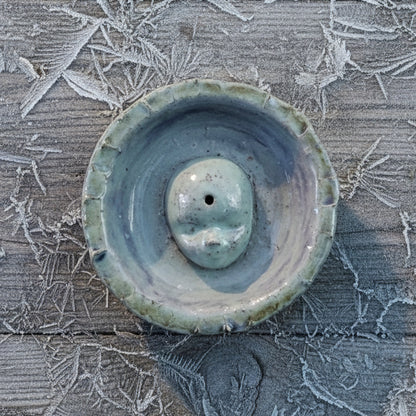 Porcelain Whisper Spirit Ceramic Incense Dish – Uncanny Quiet Offering, Ø8 cm by Red Raven Pottery