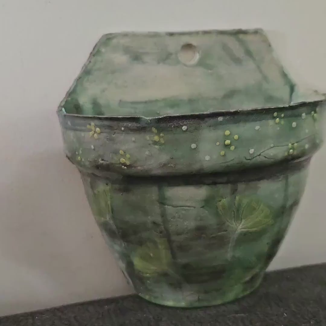 Dusk Blooms Ceramic Wall Planter – Quiet Hanging Sanctuary, Ø12×12 cm