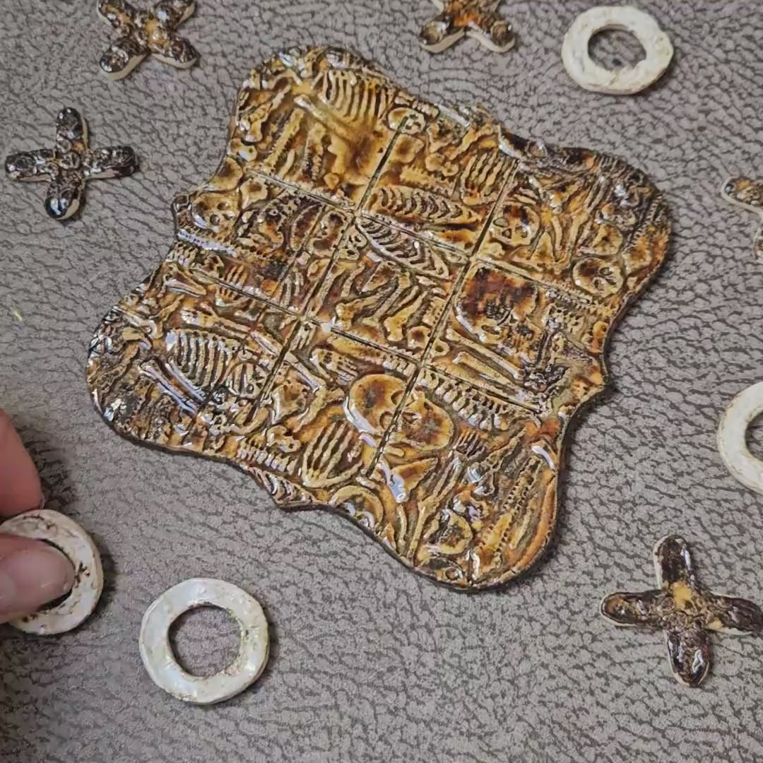 Fossilbound Memories Pocket Tic Tac Toe – Artisan Travel Companion, 11×11 cm by Red Raven Pottery