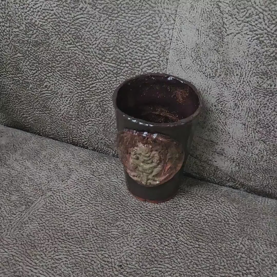 Gargoyle Sentinel Ceramic Tumbler – Stoneborn Watcher Vessel, Ø8.5×12 cm by Red Raven Pottery