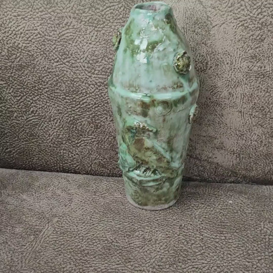 Verdant Perch Ceramic Vase – Embossed Bird in Rustic Green, Ø9×20.5 cm by Red Raven Pottery