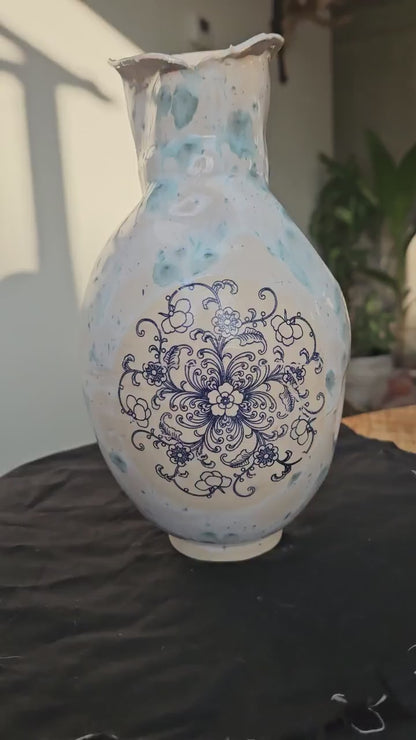 BLUE & WHITE flower vase
