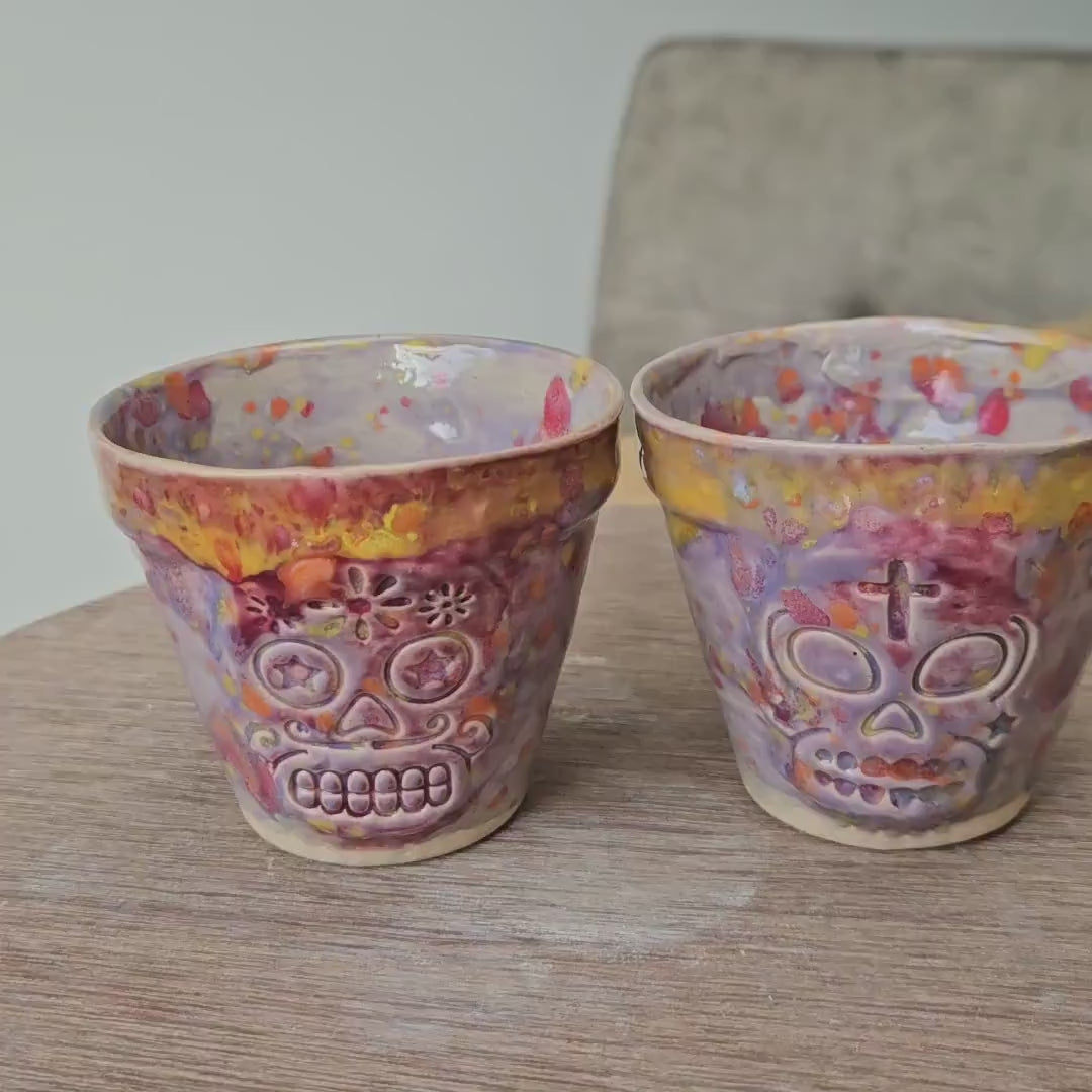 Sugar Skull Ceramic Mini Planters – Set of 2 Day of the Dead Succulent Pots, Ø7.5×7 cm by Red Raven Pottery