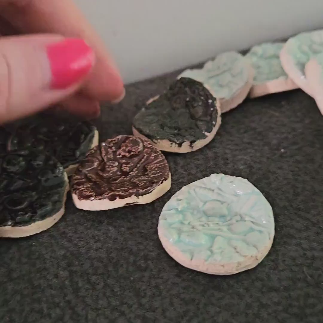 Gothic Swarm Ceramic Fidgets – Grounding Tokens for ADHD, PTSD & Spectrum Relief, Ø2×0.5 cm