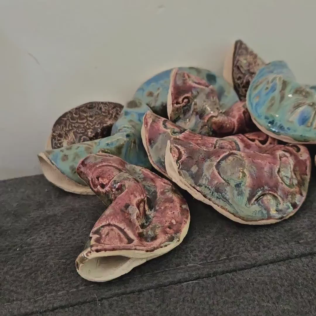 Eternal Fortune Cookies – Ceramic Symbols of Luck & Ritual, 7×4 cm