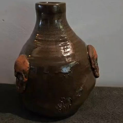 Skull Vase - Gothic Botanical Ceramic Vessel, Ø9 cm x 12 cm