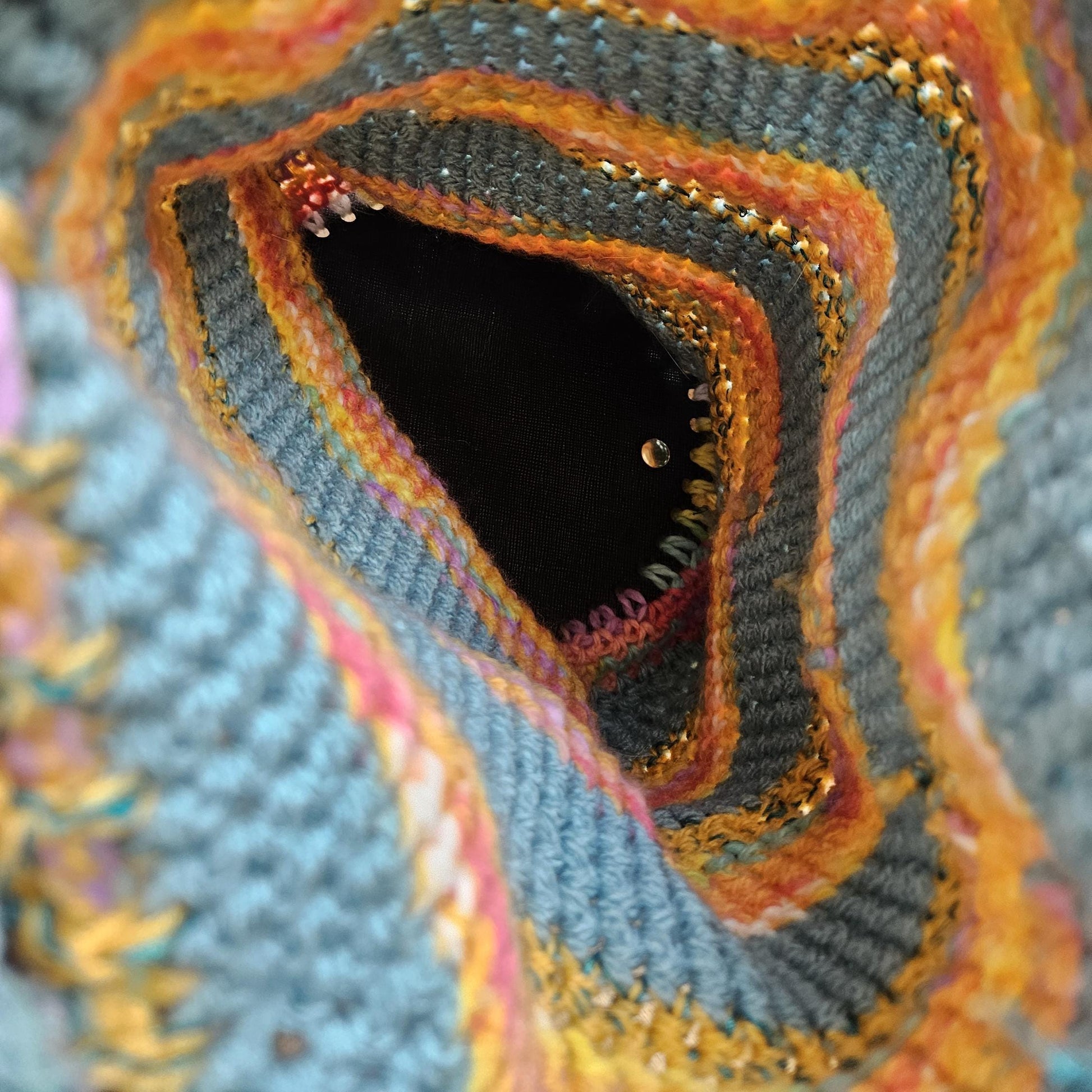 Rainbow Current Shoulder Bag – Hand-Crocheted Boho Stripe Accessory, 24 × 15 cm by Hook & Hex