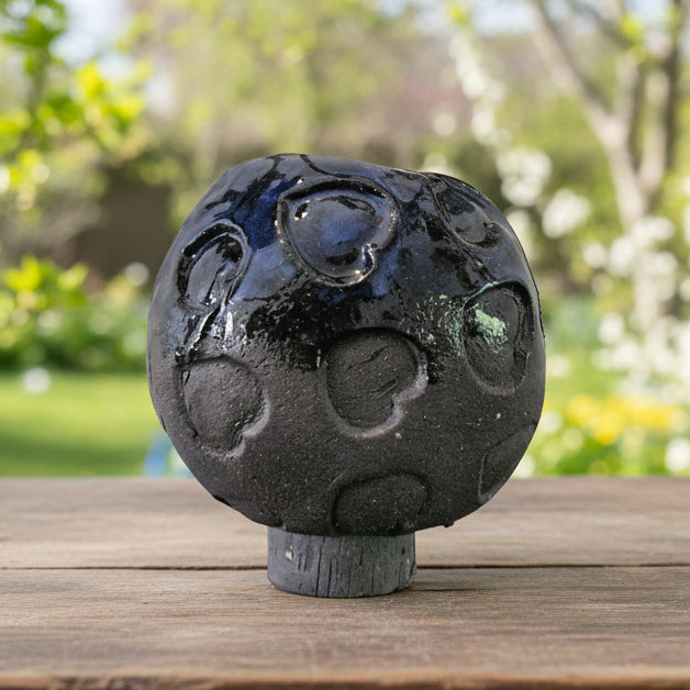 Romance Blossom Ceramic Sphere Planter – Heartfelt Plant Sanctuary, Ø 7 × 8 cm by Red Raven Pottery