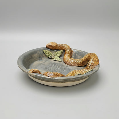 Serpent's Watch Ceramic Dish – Guardian of Curious Treasures, Ø22 × 3 cm by Red Raven Pottery