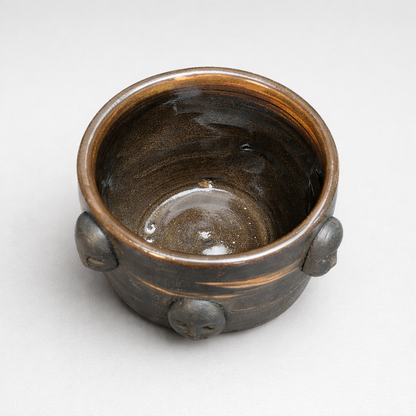 Sixfold Gaze Ceramic Coffee Cup – Circle of Watchers, Ø7.5 cm x 6.5 cm by Red Raven Pottery
