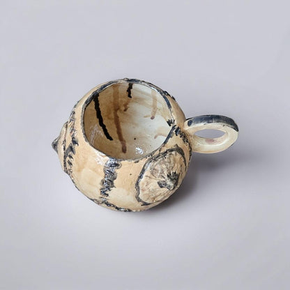 Skin Stitch Ceramic Mug – Macabre Body-Craft Vessel, Ø8.5×7.5 cm by Red Raven Pottery